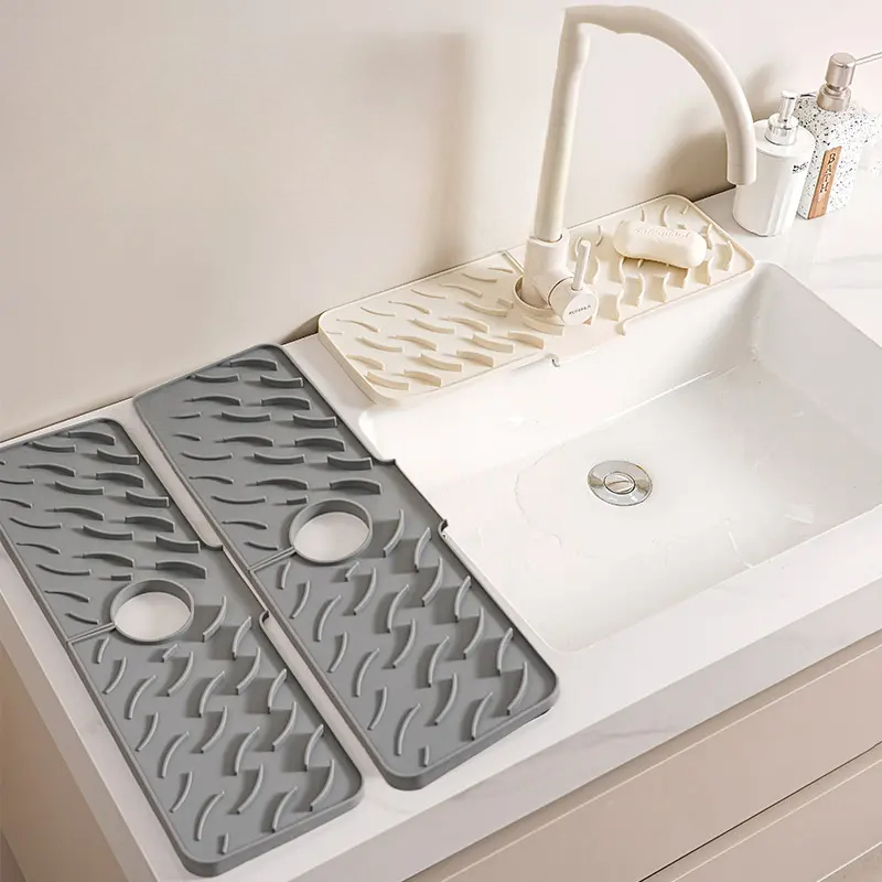 Wave‑Pattern Silicone Faucet Draining Mat – 5° Sloped Non‑Slip Drip Pad (70 mm)