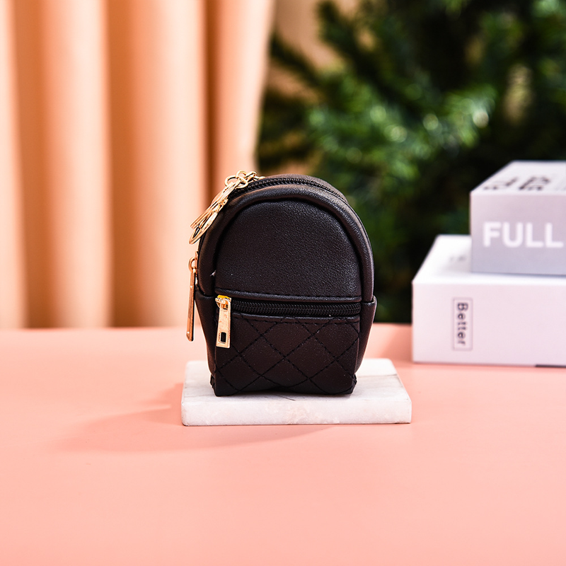 Trendy Mini Backpack – Stylish & Easy to Carry